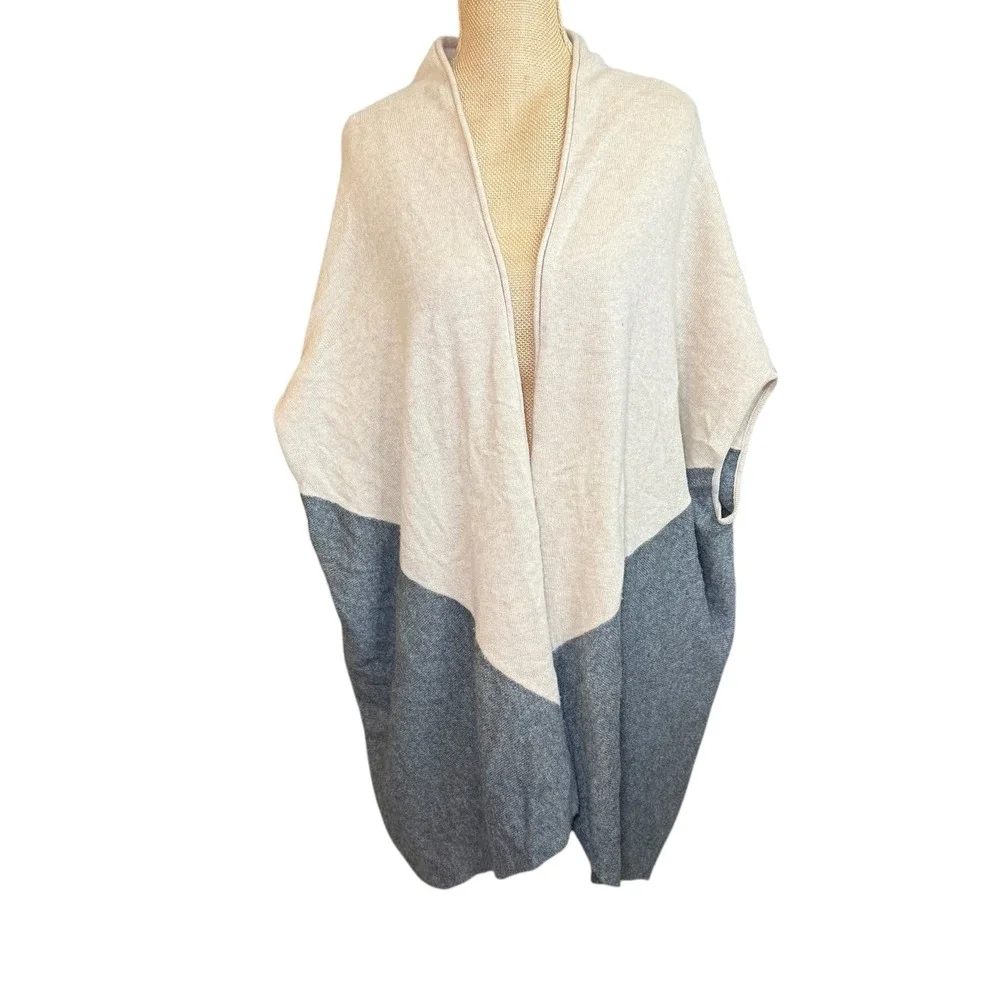 Nordstrom Beige Gray‎ Colorblock Cashmere Poncho Wrap Shawl One Size